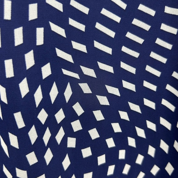 Red Coral Geometric Print Blue White Layered V-Neck Blouse - Picture 5 of 7